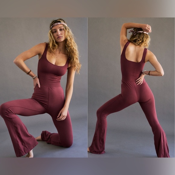 Free People Movement Good Karma Flared Onesie Henna size XS/S NEW - Picture 1 of 5